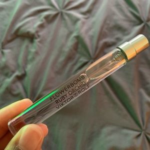 Flowerbomb Ruby Orchid